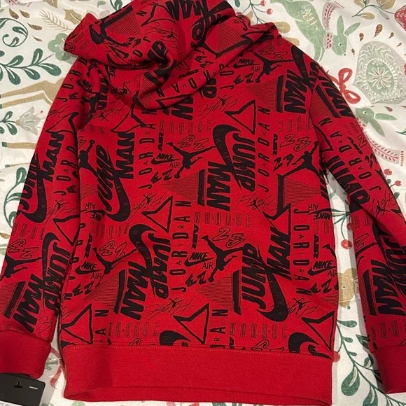Nike Kids Air Jordan Set Red Graphic Hoodie and Sweatpants Size 4 - Picture 3 of 5